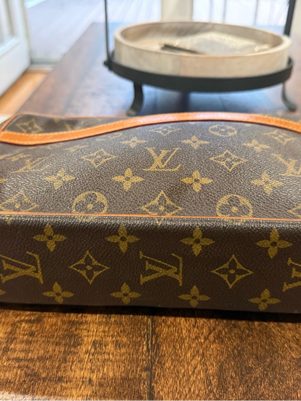 Louis Vuitton Brown Monogram Canvas Bag with Tan Leather Trim - Picture 8 of 12